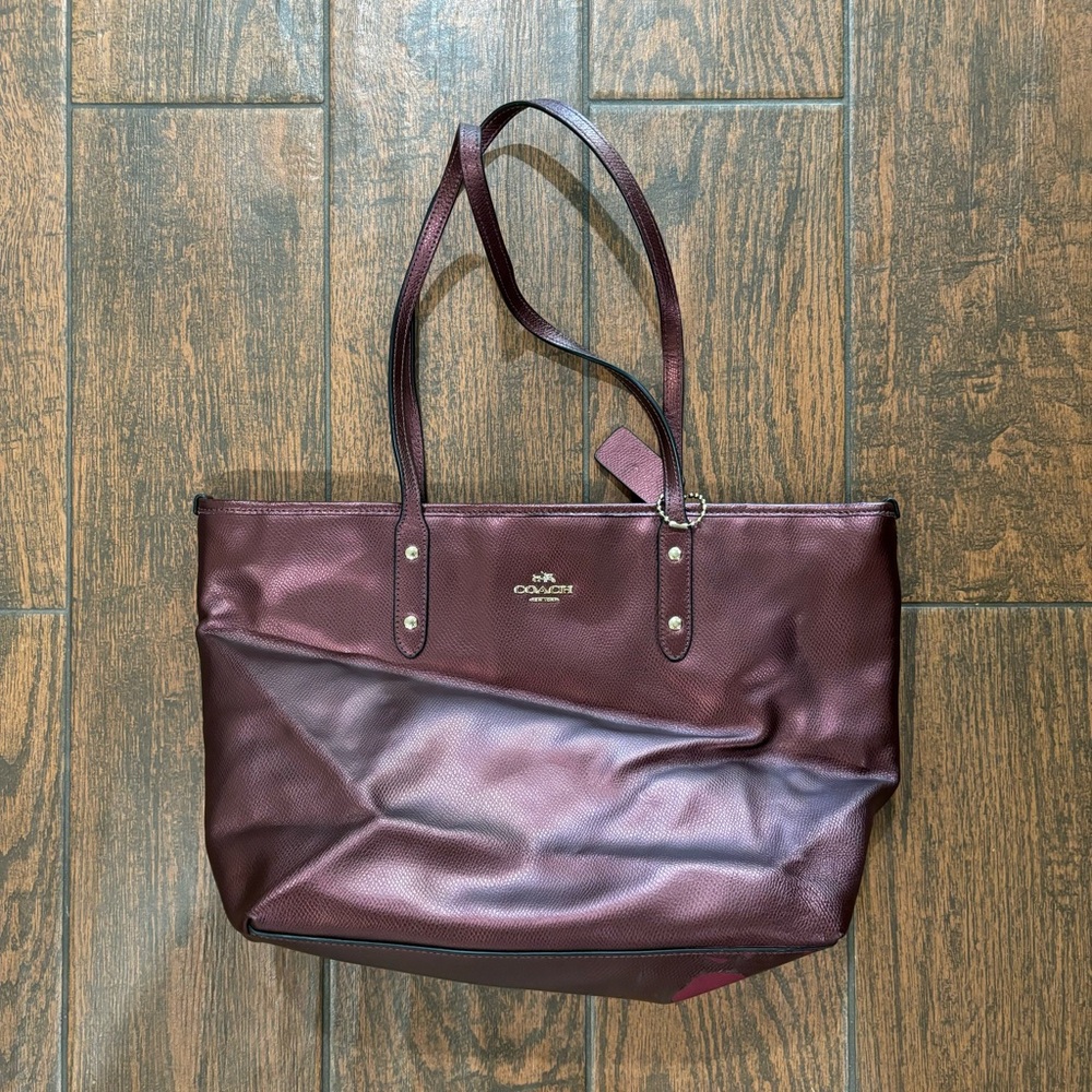 Coach bag purple leather